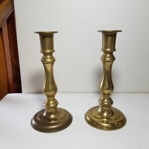Two vintage brass candle sticks 7 1/4"   (1.1456)